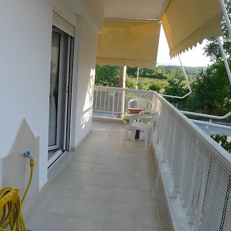 Nei House With A Special View 尼欧波洛伊